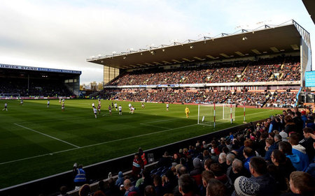 不仅仅是对 不仅仅是对